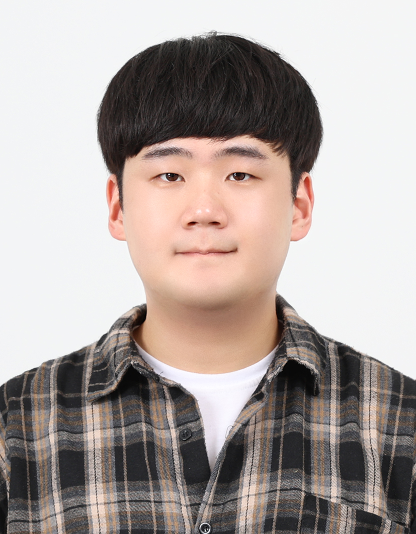 김신건